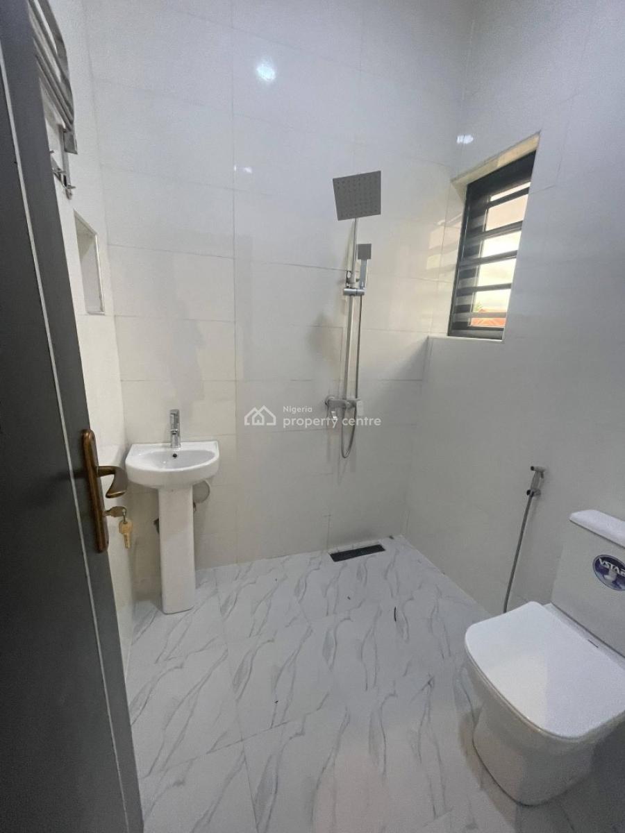 Elegant 3 Bedroom Detached House + Bq, Peace Estate, Command - Ipaja Road, Ipaja, Lagos, Detached Duplex for Sale