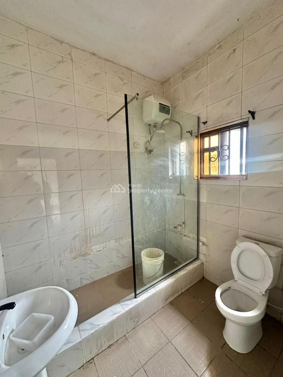 Standard and Spacious Mini Flat, Osapa, Lekki, Lagos, Flat / Apartment for Rent