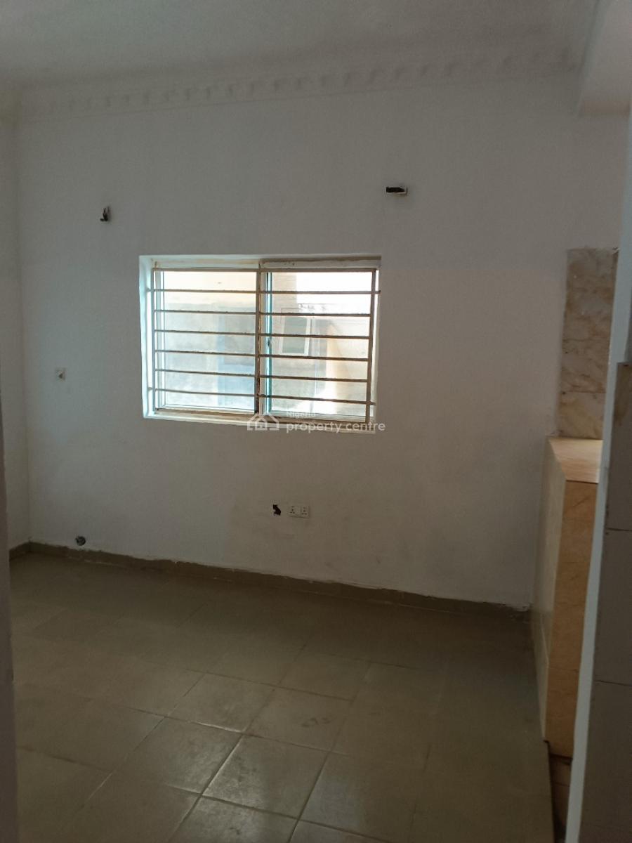Superb 1-bedroom & Parlor Flat (mini Flat), Admiralty Homes Estate, Alpha Beach Road, New-road Bustop, Igbo Efon, Lekki, Lagos, Mini Flat (room and Parlour) for Rent