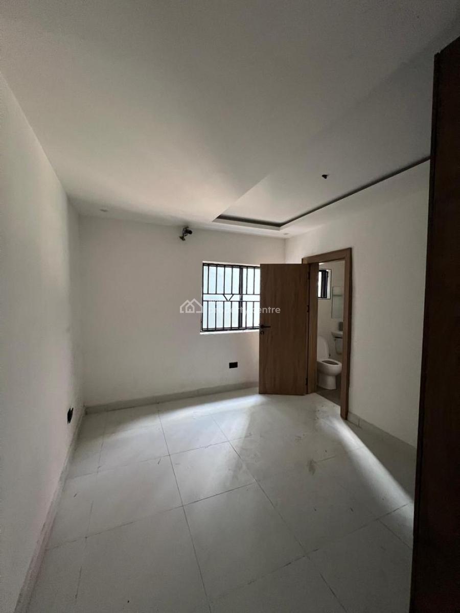 Spacious 2 Bedroom Apartment, Ikota, Lekki, Lagos, Flat / Apartment for Rent