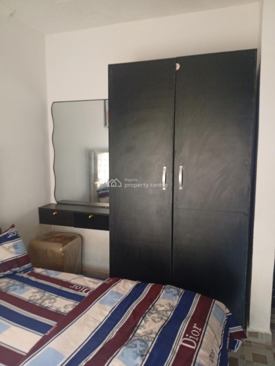 Distressed Spacious 3 Bedroom Flat, Orchid Road By 2nd Toll Gate, Lekki - Epe Expressway, Lekki, Lagos, Flat / Apartment for Sale