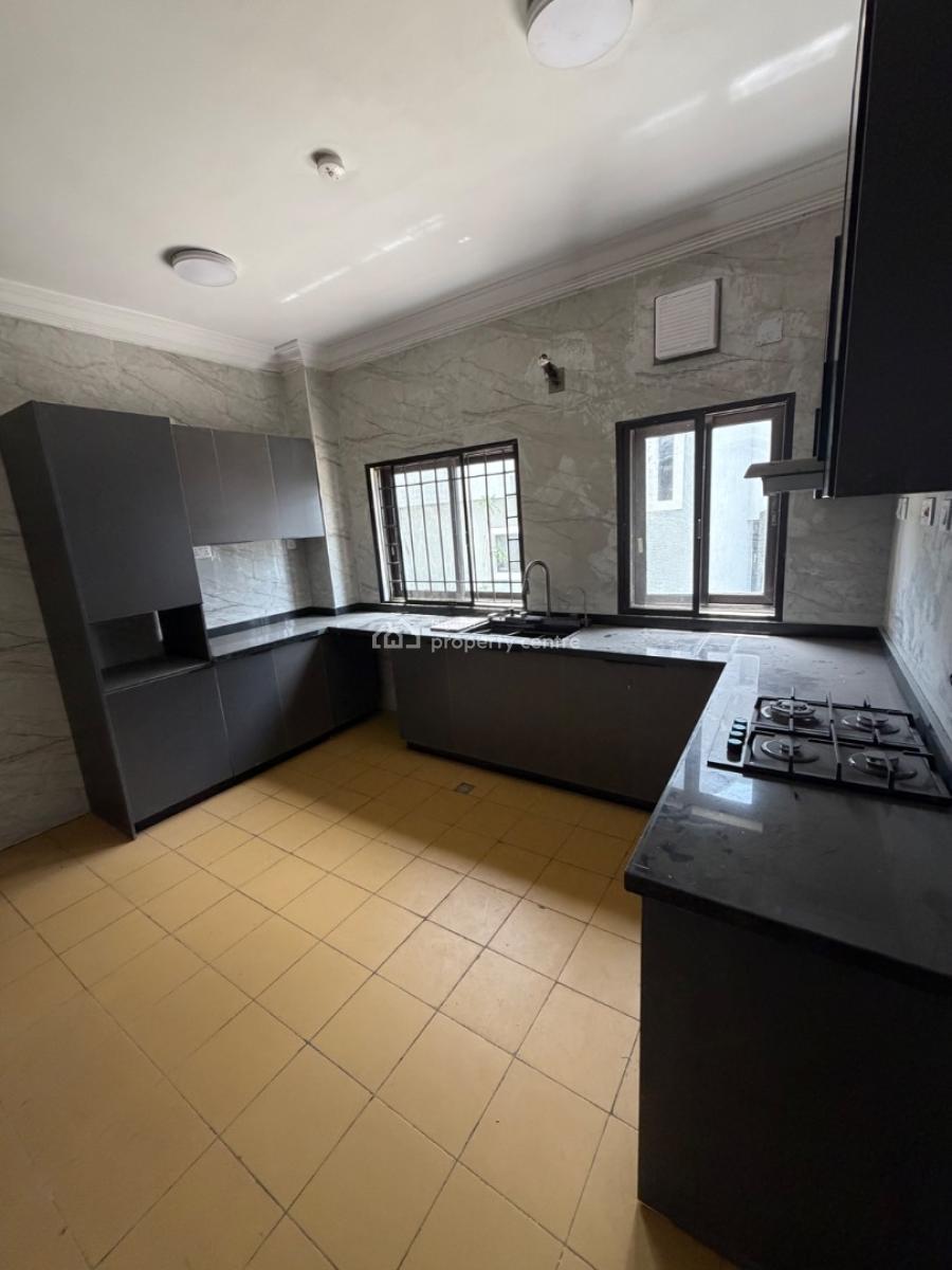 Three Bedroom Apartment, Phase 1, Lekki, Lagos, Flat / Apartment for Rent