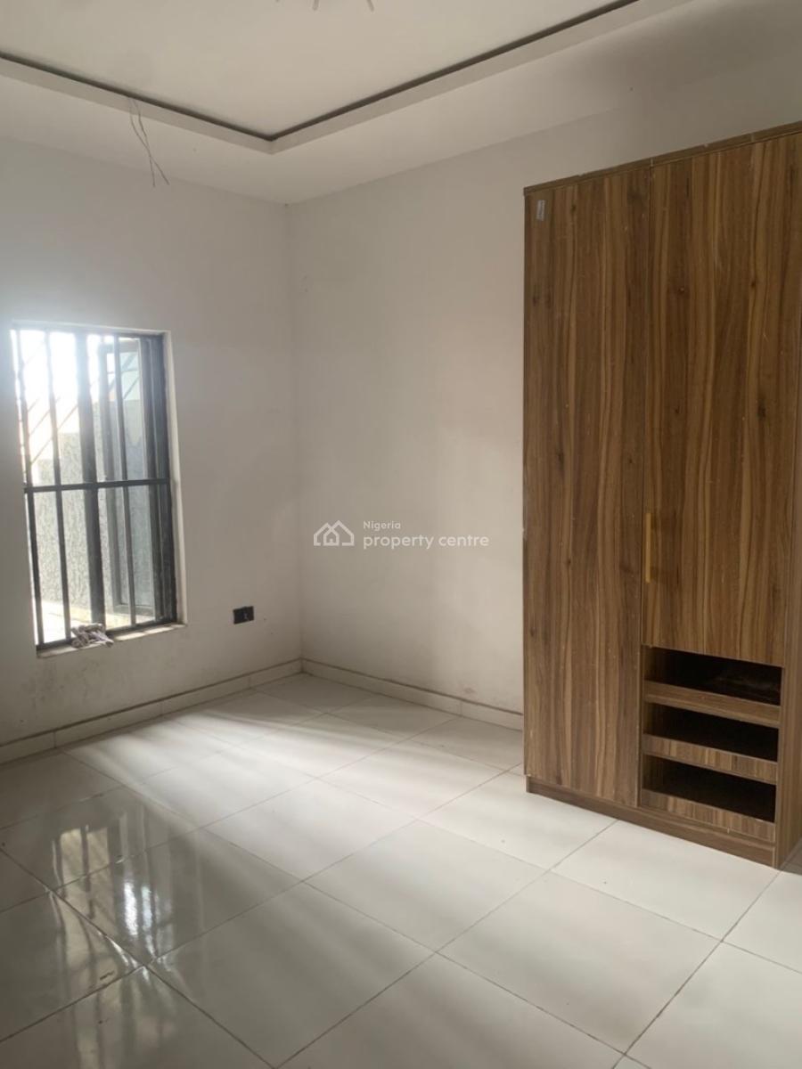 Two Bedroom Apartment, Phase 1, Lekki, Lagos, Flat / Apartment for Sale
