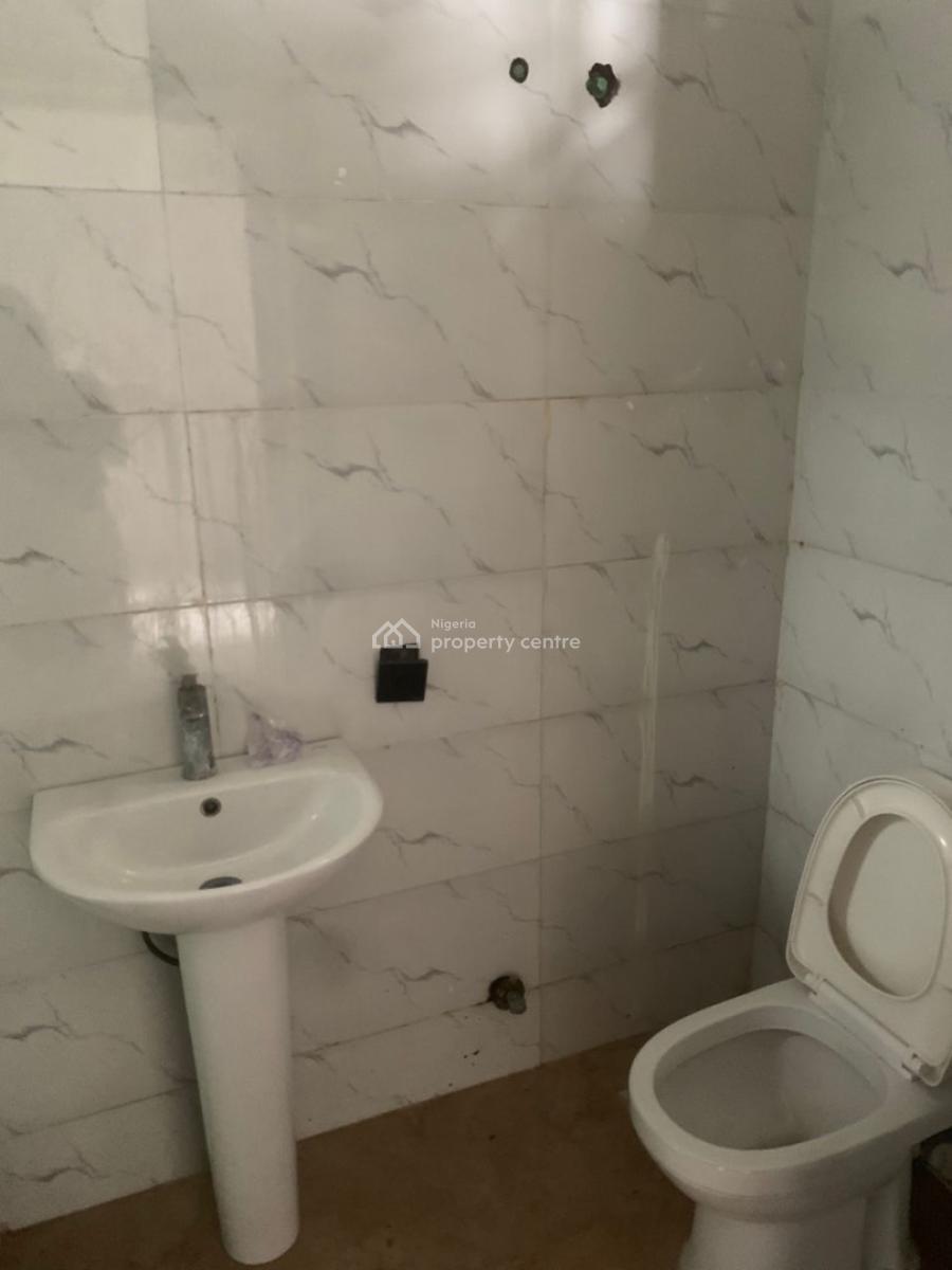 Two Bedroom Apartment, Phase 1, Lekki, Lagos, Flat / Apartment for Sale