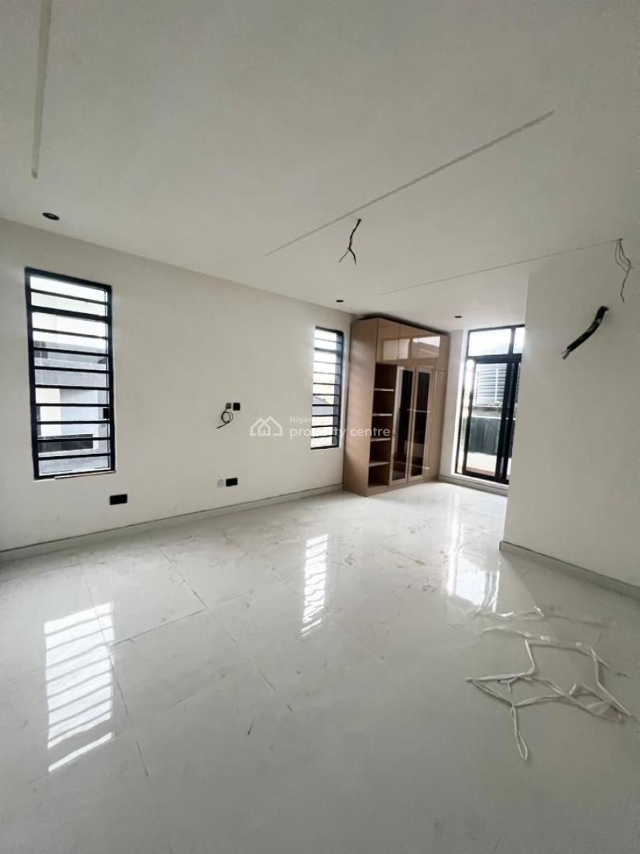 Two Bedroom Apartment, Ikate Elegushi, Lekki, Lagos, Flat / Apartment for Sale