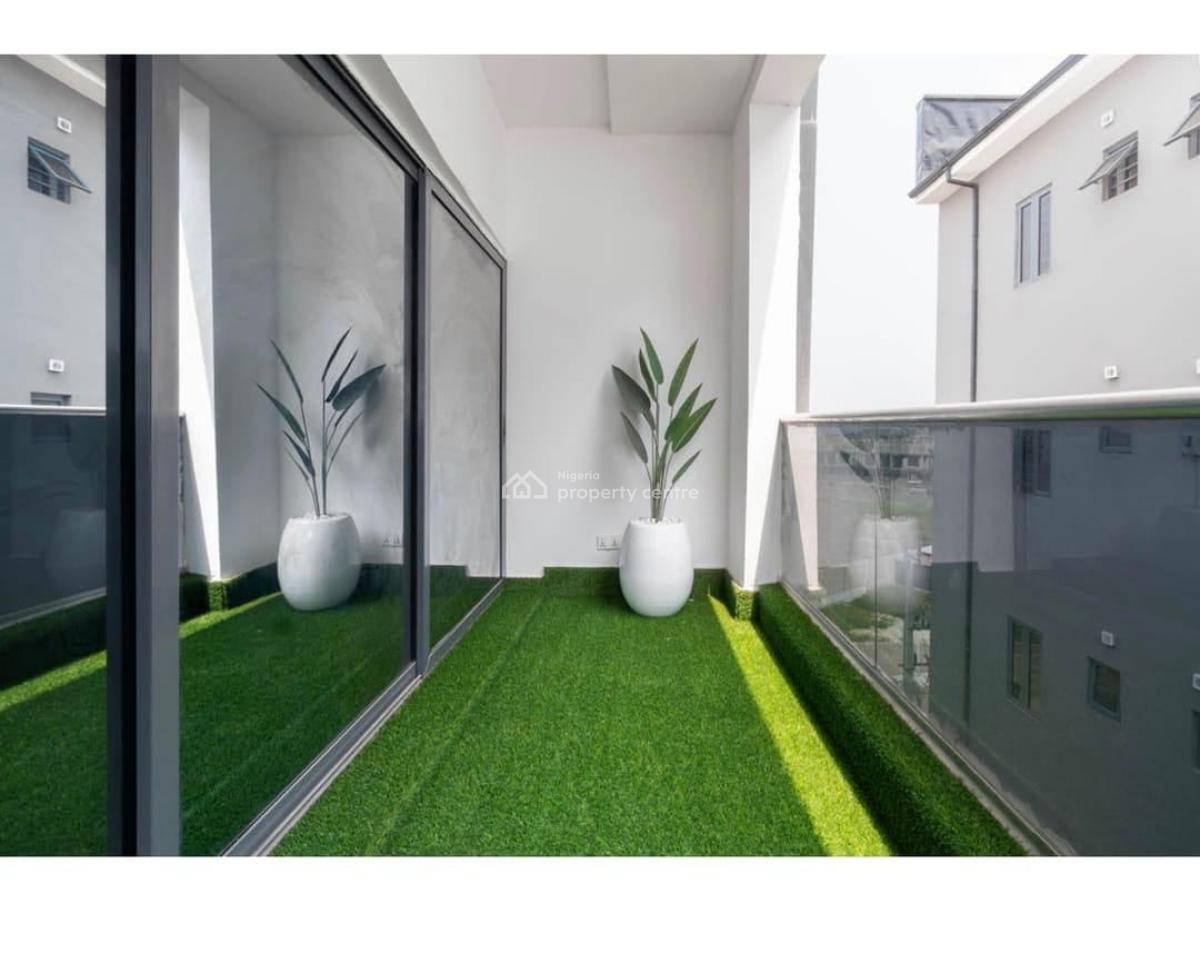 3 Bedroom Apartment, Lekki Phase 1, Lekki, Lagos, Flat / Apartment for Sale