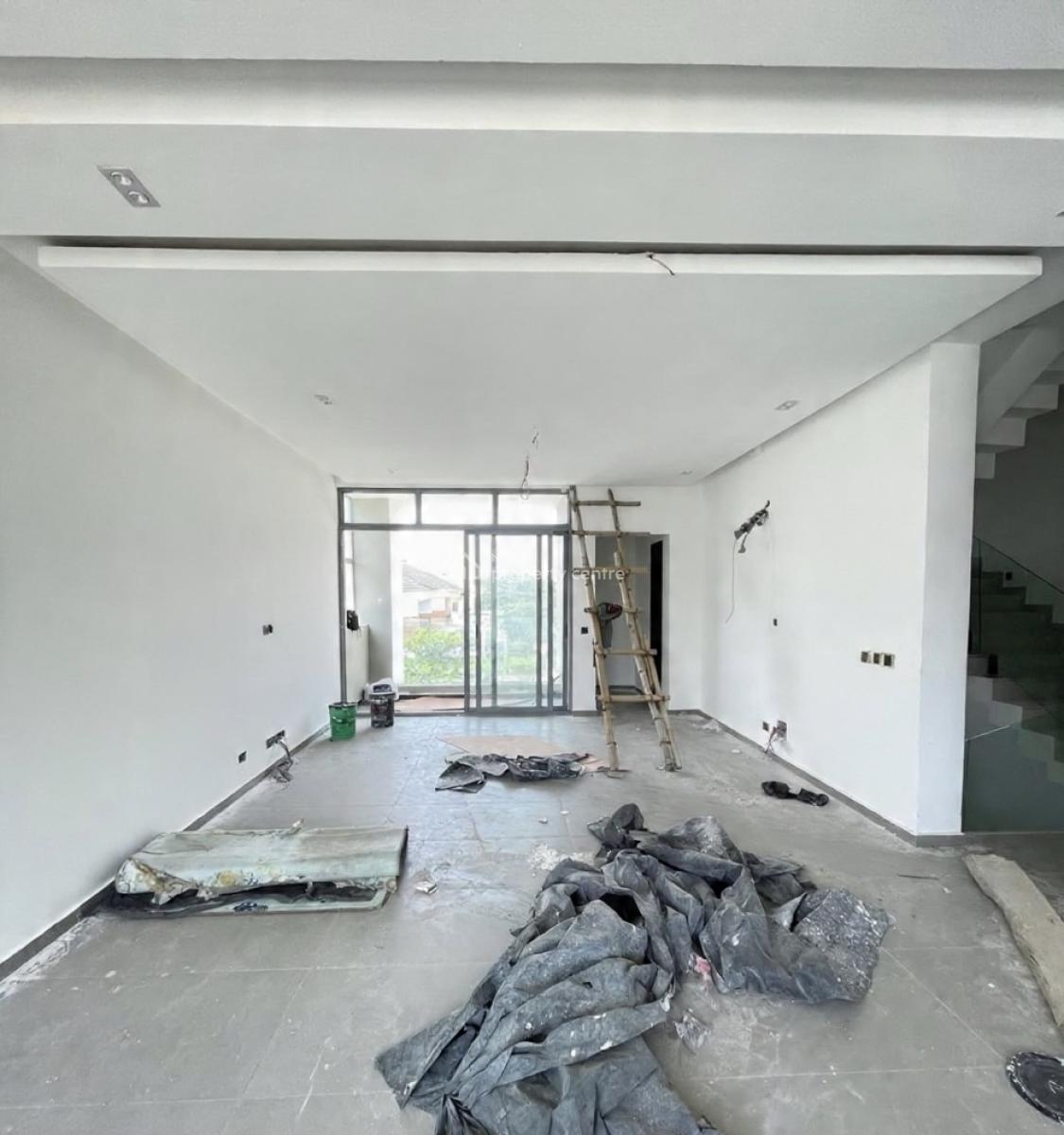 Lovely 4 Bedroom Semi Detached Duplex with Swimming Pool and Bq, Lekki Phase 1, Lekki Phase 1, Lekki, Lagos, Semi-detached Duplex for Sale
