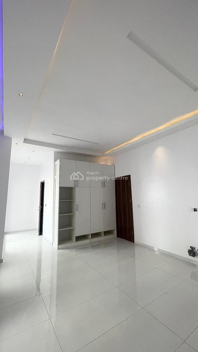 Exquisite 4 Bedroom Luxury Semi Detached Duplex with Bq  & Inverter, Chevron Lekki, Lekki, Lagos, Semi-detached Duplex for Sale