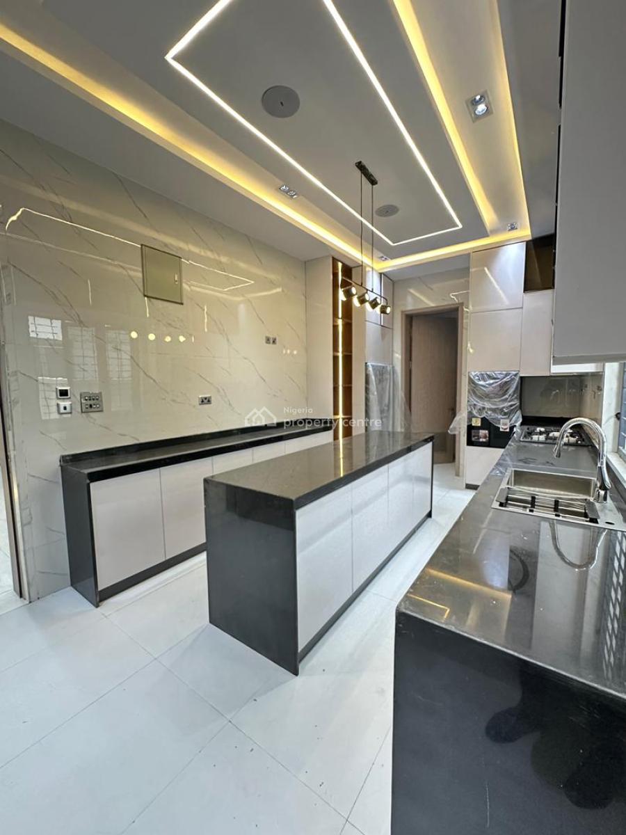 Exquisite Spacious 5 Bedroom Fully Detached Duplex with Bq & Pool, Lekki Phase 1, Lekki, Lagos, Detached Duplex for Sale