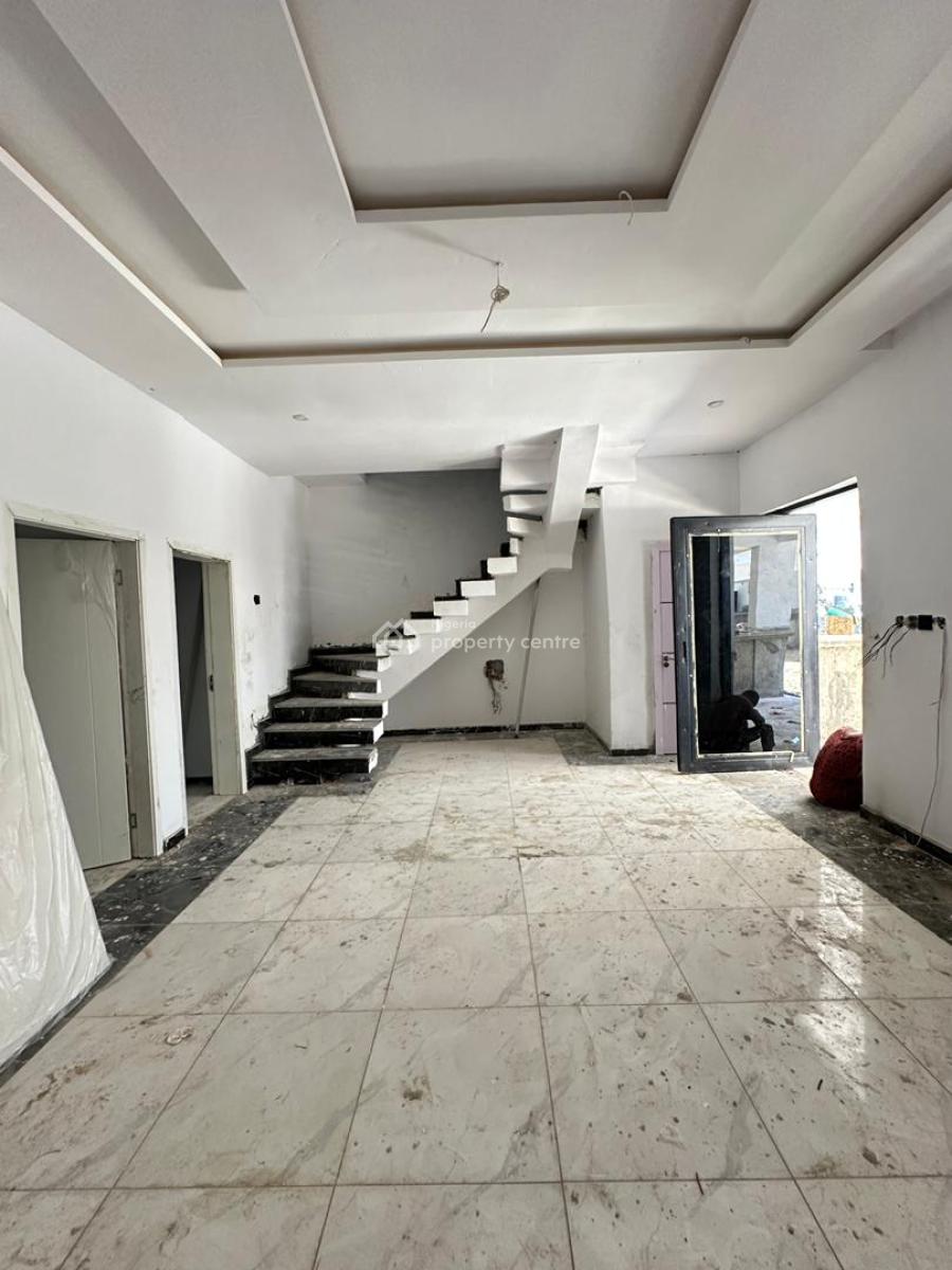 Spacious Luxury 4 Bedroom Terrace Duplex with Bq, Vgc, Lekki, Lagos, Terraced Duplex for Sale
