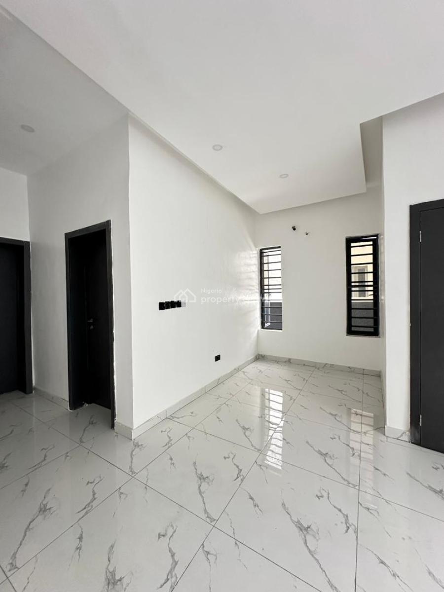 Spacious Luxury 4 Bedroom Semi-detached Duplex with Bq, Vgc, Lekki, Lagos, Semi-detached Duplex for Sale