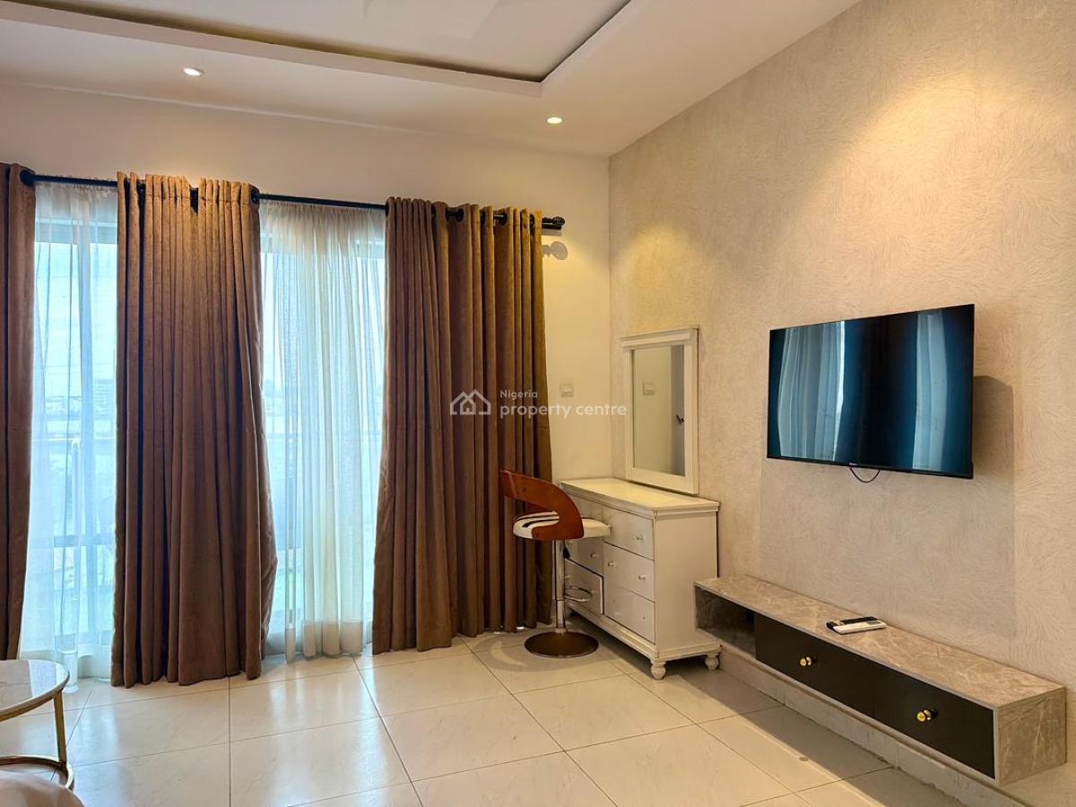 Milan: Cozy Three Bedroom Loft Apartment Available From Today, Lekki Phase 1, Lekki, Lagos, Flat / Apartment Short Let