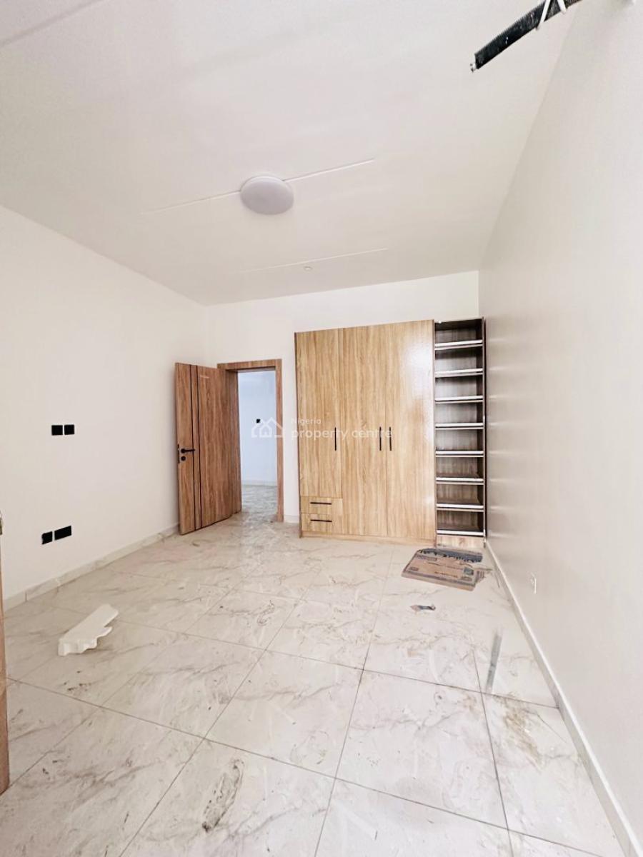 Exquisite 2 Bedroom Apartment, Ologolo, Lekki, Lagos, Flat / Apartment for Sale