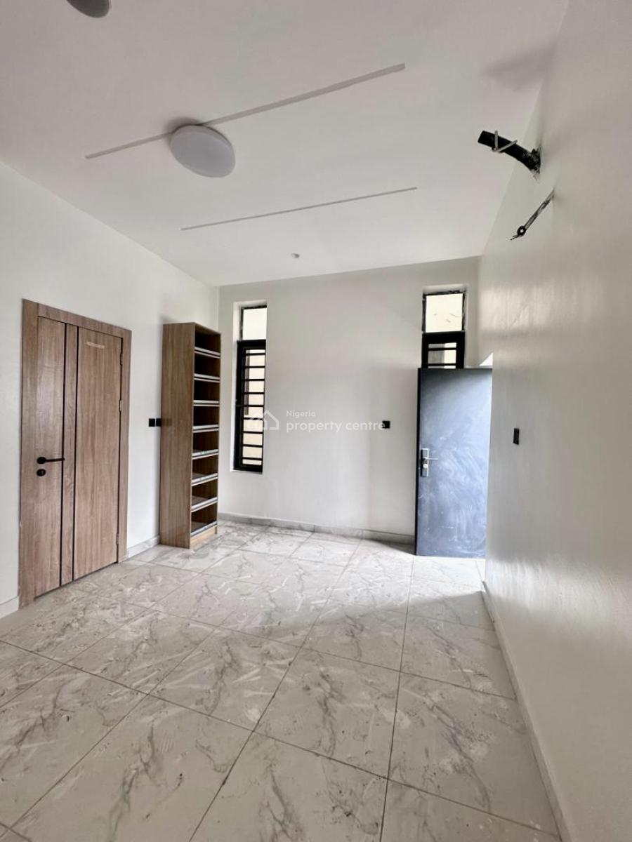 Exquisite 2 Bedroom Apartment, Ologolo, Lekki, Lagos, Flat / Apartment for Sale