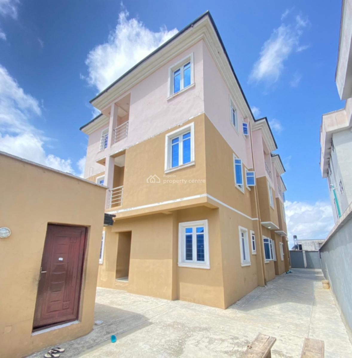 Brandnew 2bedroom Flat All Rooms En-suite Off Monastery Road Sangotedo, Monastery Road Behind Shoprite Sangotedo, Sangotedo, Ajah, Lagos, Flat / Apartment for Rent