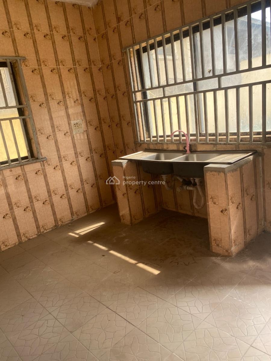 7-bdr Detached Duplex in a Serene Close with C of O, Ikotun, Lagos, Detached Duplex for Sale
