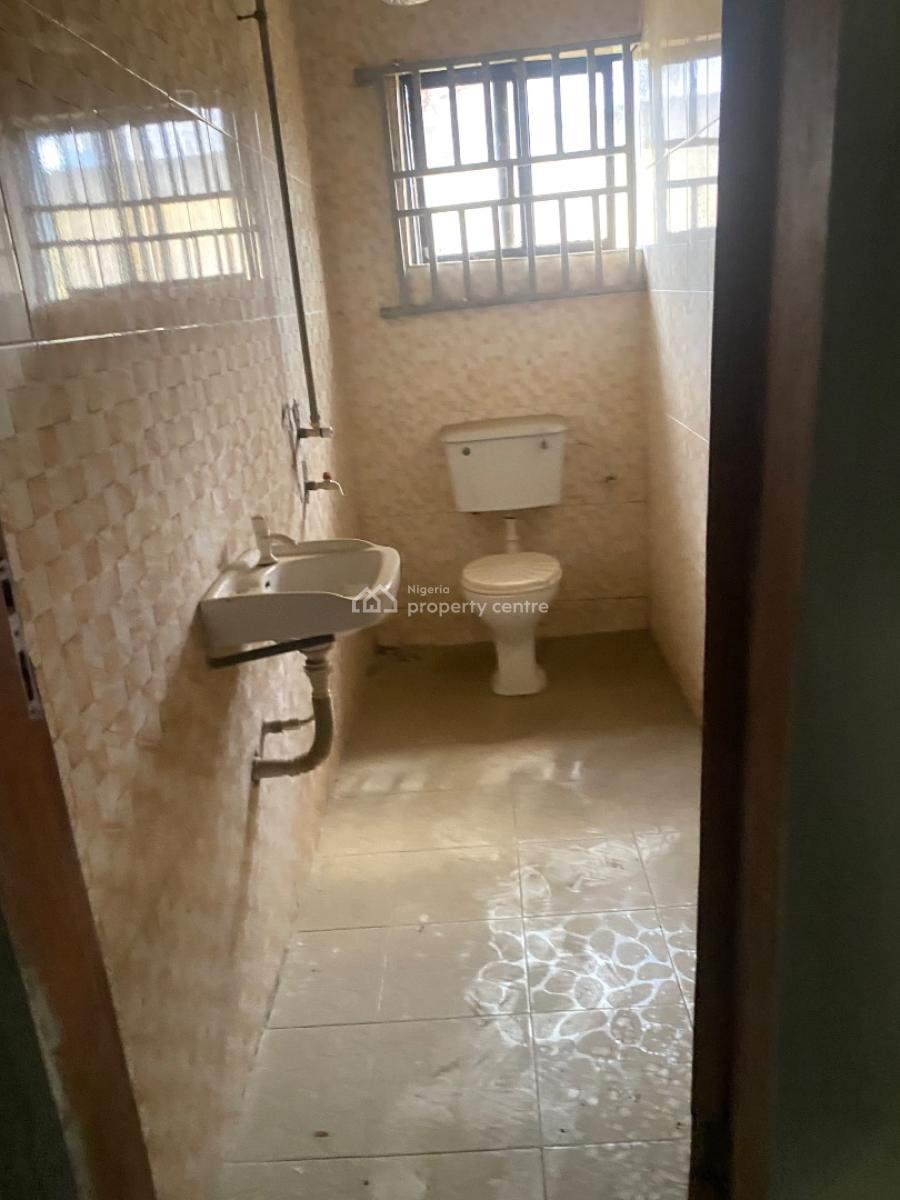 7-bdr Detached Duplex in a Serene Close with C of O, Ikotun, Lagos, Detached Duplex for Sale