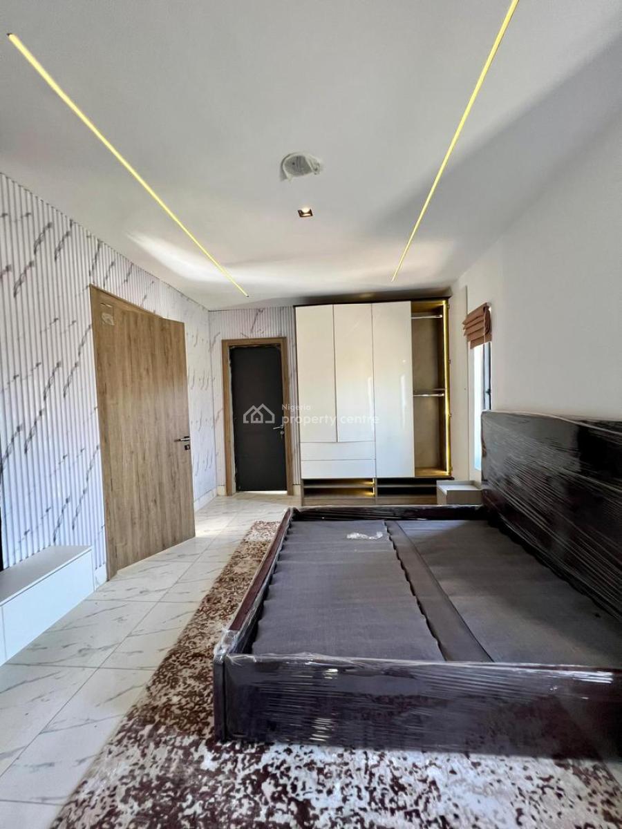 Luxury 2 Bedroom Serviced Apartment + Elevator, Pool, Gym, Central Gas, Lekki Phase 1, Lekki, Lagos, Flat / Apartment for Sale