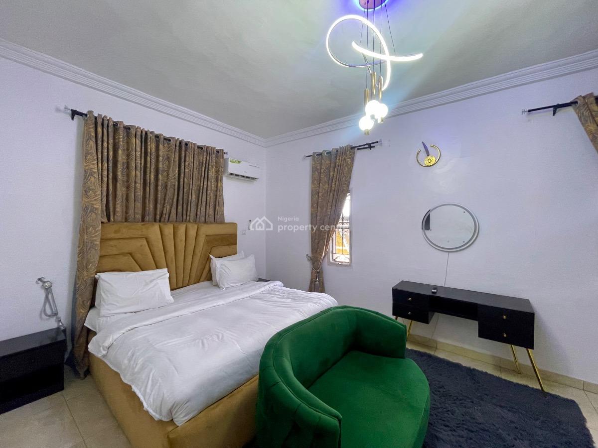 Fully Furnished 2 Bedroom Apartment, G.r.a Phase 3 Port Harcourt, Port Harcourt, Rivers, Flat / Apartment for Sale