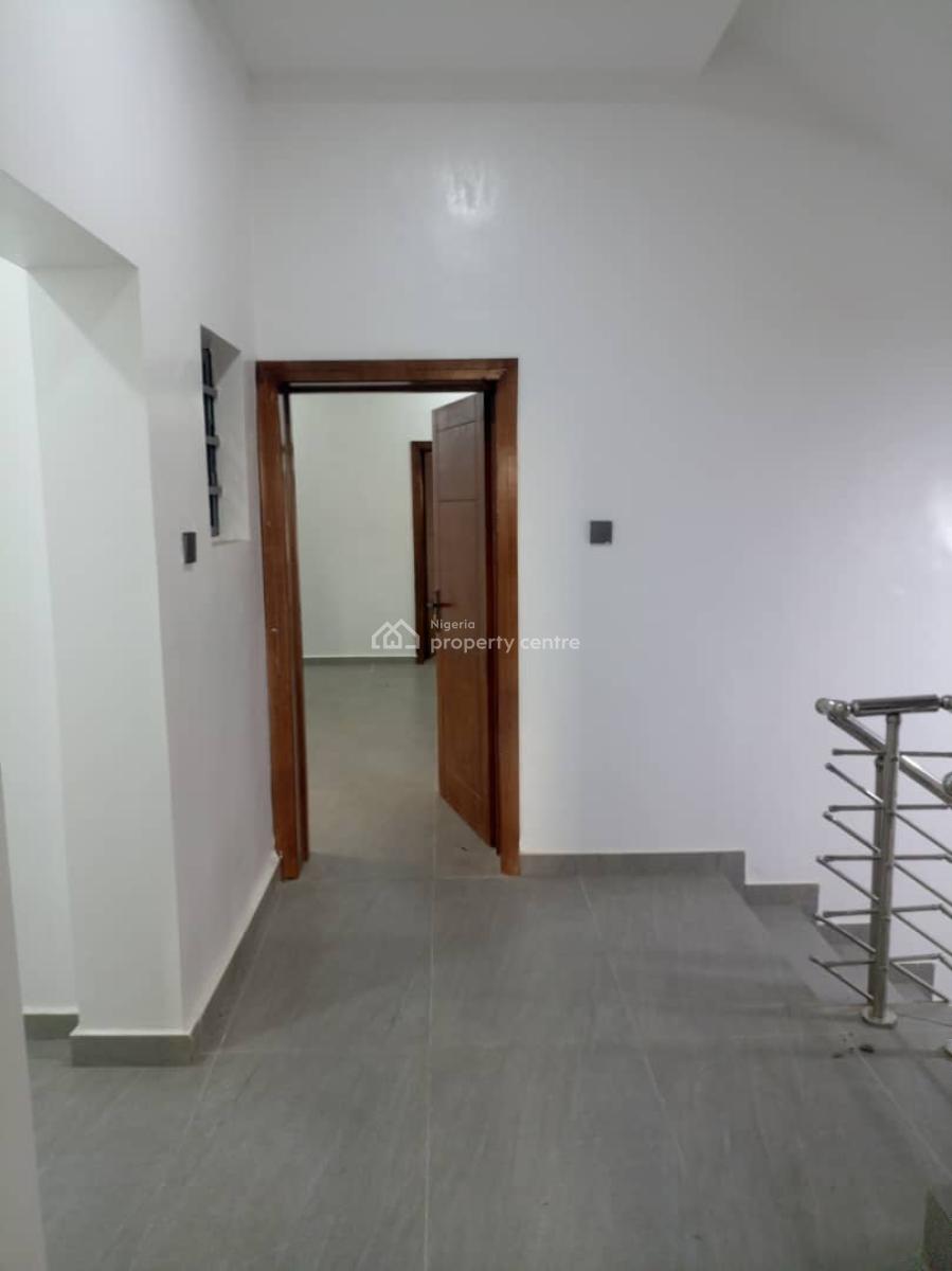 Fully Detached 6 Bedroom Duplex with Swimming Pool at Magodo Phase 2., Gra Phase 2, Magodo, Lagos, Detached Duplex for Sale