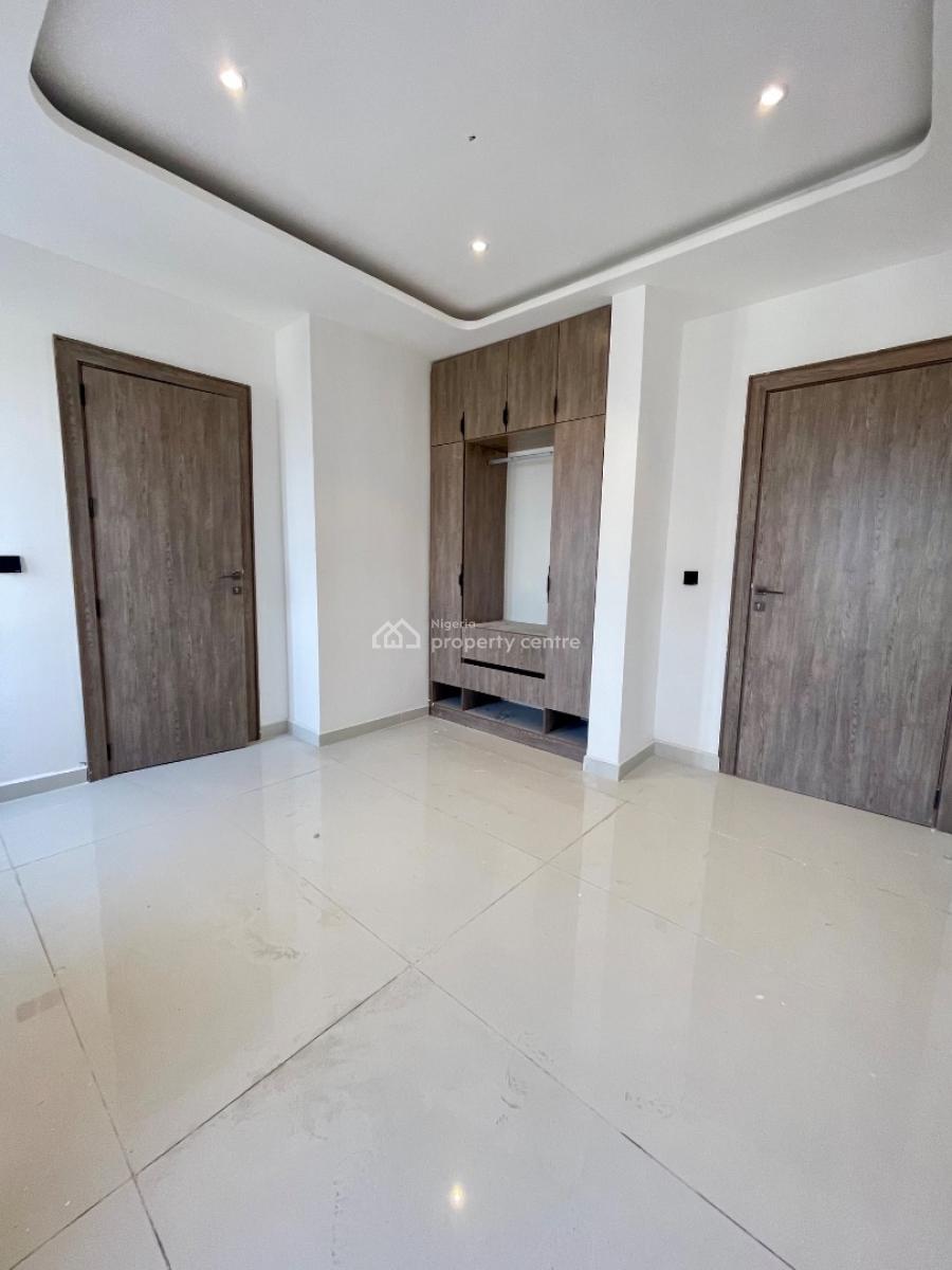 Luxury Spacious 2 Bed Apartment, 2 Bed Masionnate, 2 Bed Pent House, Lekki Phase 1, Lekki, Lagos, Block of Flats for Sale