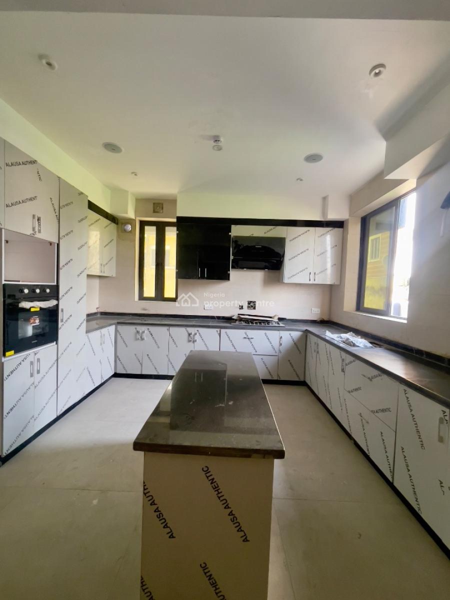 Beautifully Carved 5 Bed Fully Detached Home, Lekki Phase 1, Lekki, Lagos, Detached Duplex for Sale