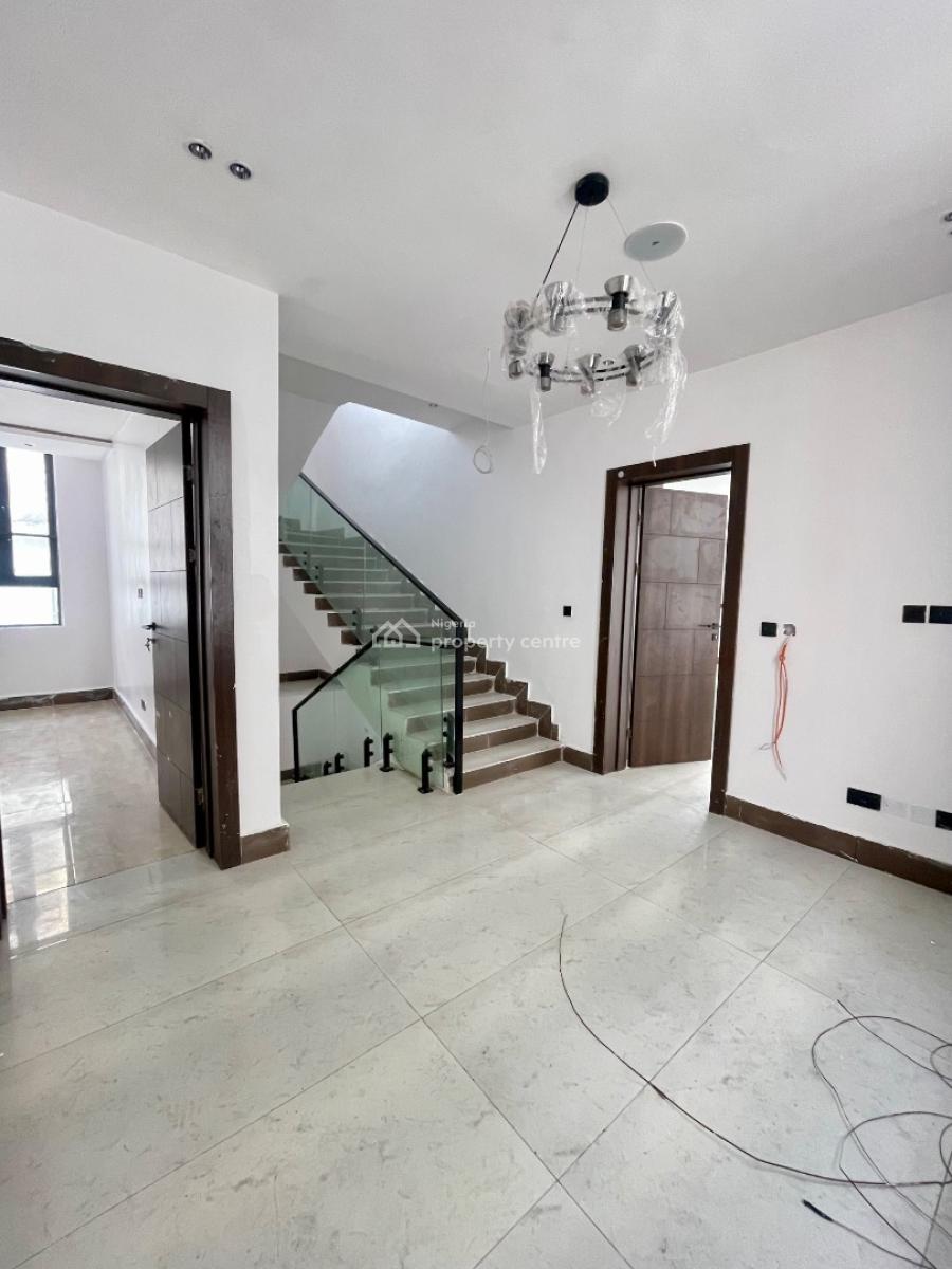 Beautifully Carved 5 Bed Fully Detached Home, Lekki Phase 1, Lekki, Lagos, Detached Duplex for Sale