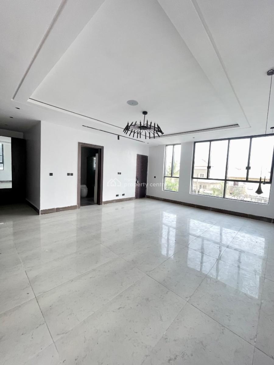 Beautifully Carved 5 Bed Fully Detached Home, Lekki Phase 1, Lekki, Lagos, Detached Duplex for Sale