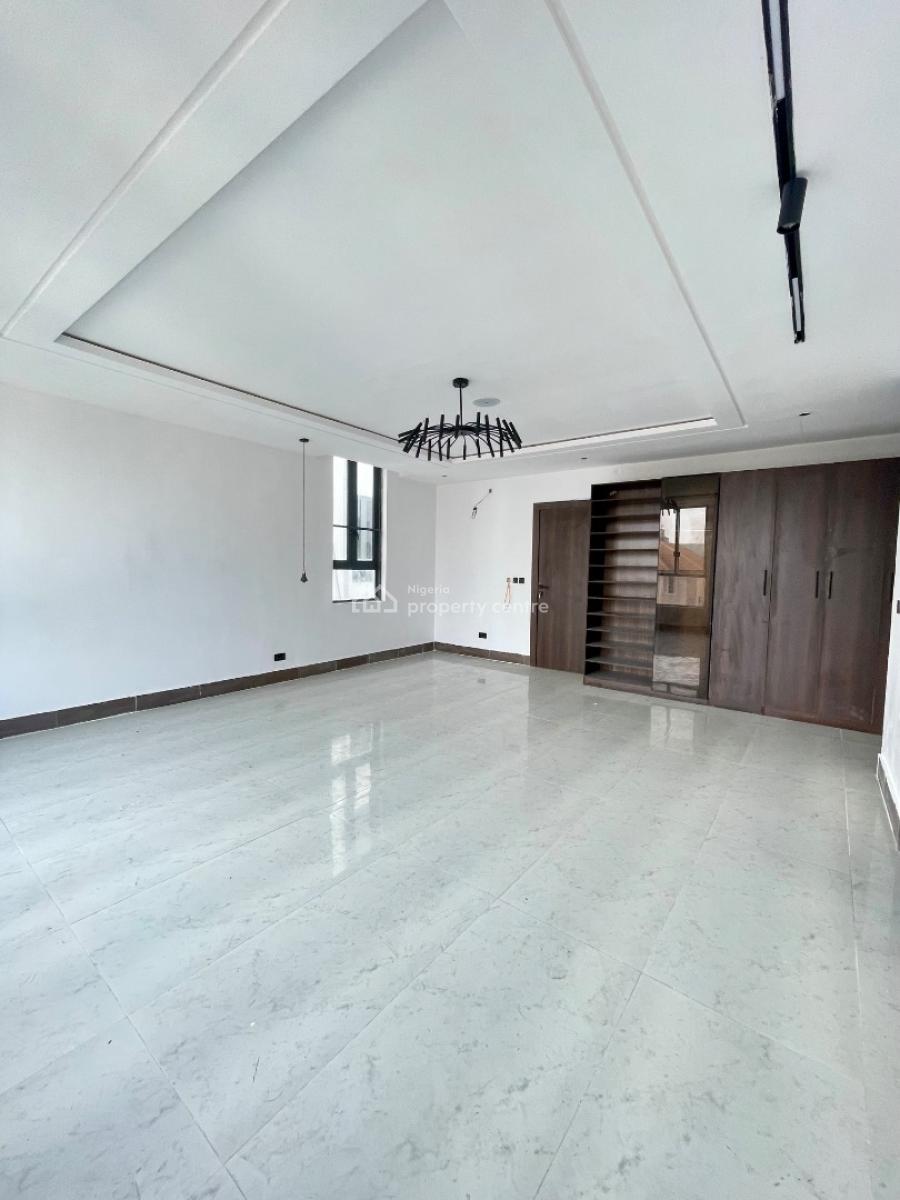 Beautifully Carved 5 Bed Fully Detached Home, Lekki Phase 1, Lekki, Lagos, Detached Duplex for Sale