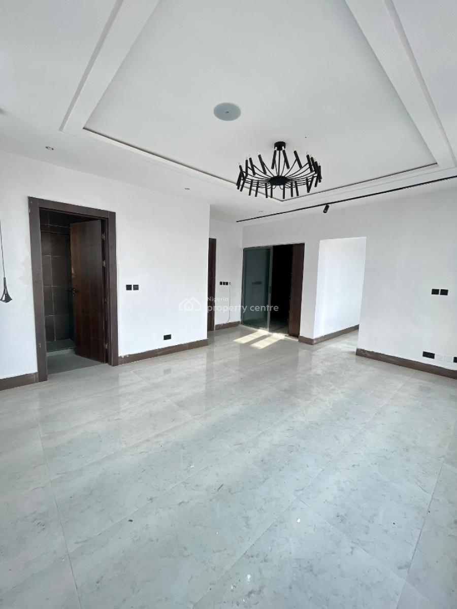 Beautifully Carved 5 Bed Fully Detached Home, Lekki Phase 1, Lekki, Lagos, Detached Duplex for Sale