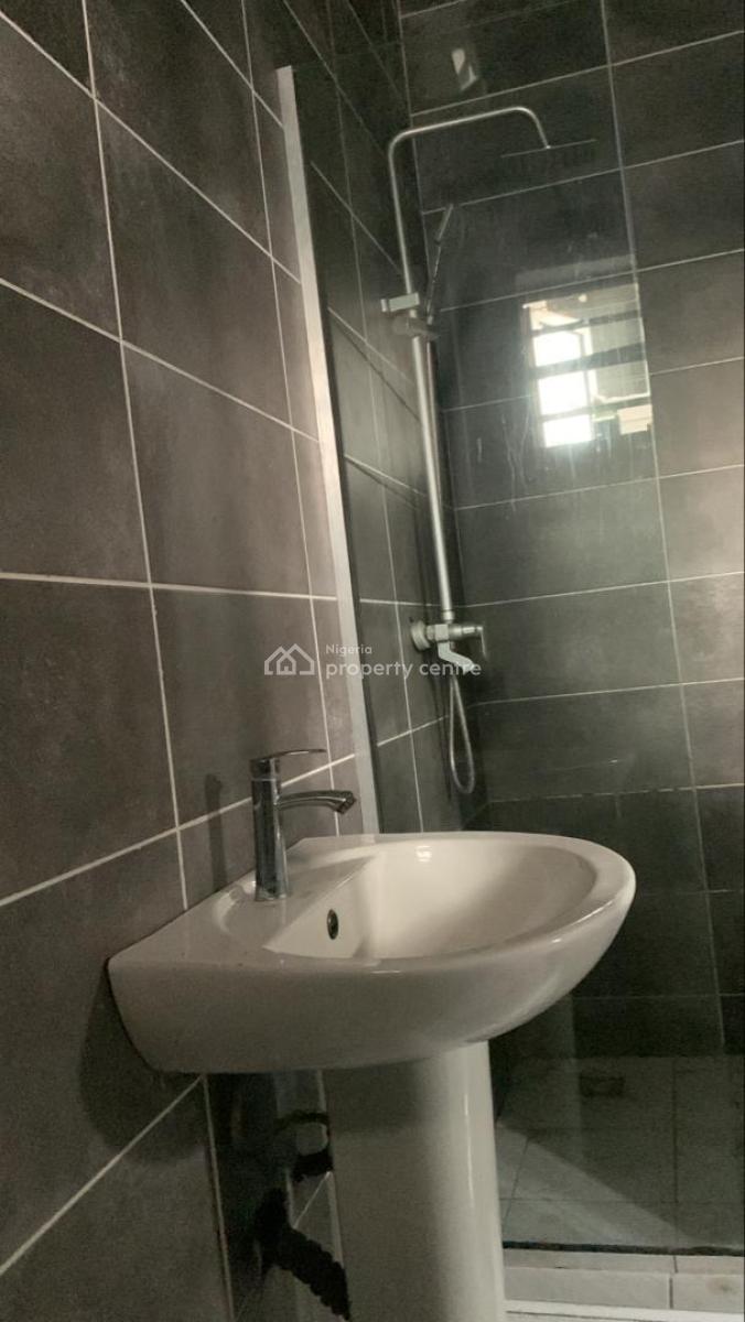 2 Bedroom Flat, Oral Estate, Lekki Phase 2, Lekki, Lagos, Flat / Apartment for Rent