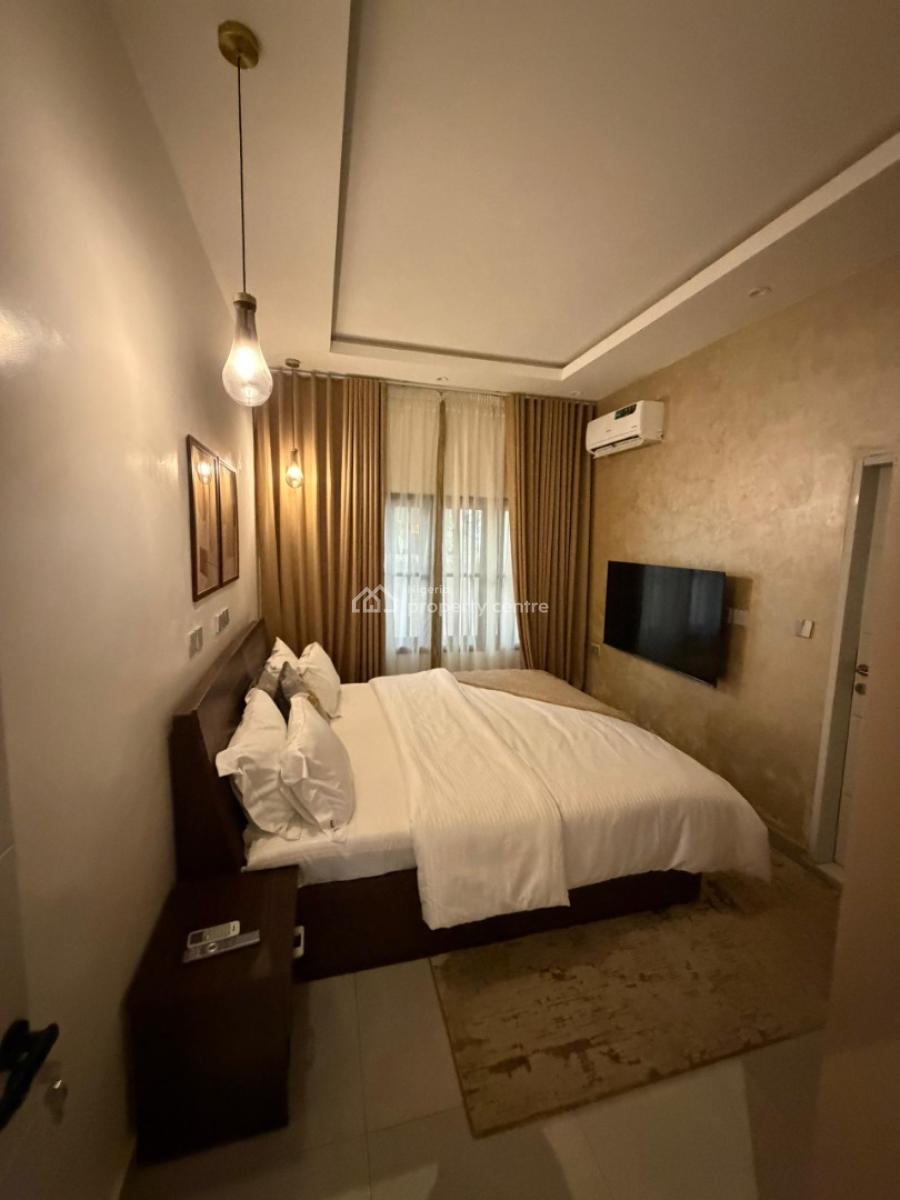 Luxury Fully Furnished 3 Bedroom Flat. with Inverter & Gen(24/7light), Maitama Main( Tarred Rd, Maitama District, Abuja, Flat / Apartment for Rent