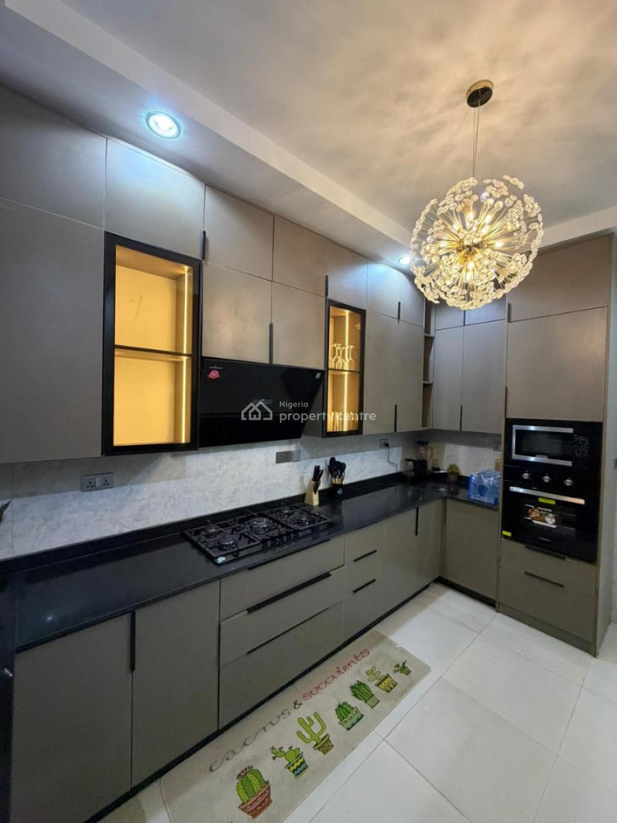 Luxury Fully Furnished 3 Bedroom Flat. with Inverter & Gen(24/7light), Maitama Main( Tarred Rd, Maitama District, Abuja, Flat / Apartment for Rent
