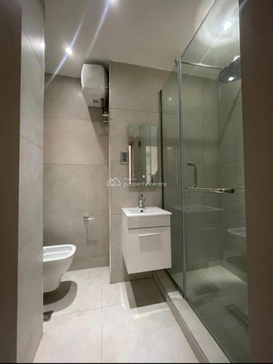 Spacious Newly Renovated 3-bedroom Flat in Old Ikoyi with Sw/pool,gym., Old Ikoyi Lagos, Ikoyi, Lagos, Flat / Apartment for Rent