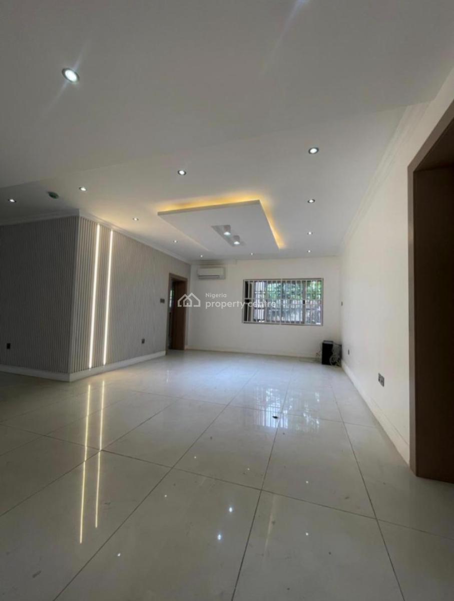 Spacious Newly Renovated 3-bedroom Flat in Old Ikoyi with Sw/pool,gym., Old Ikoyi Lagos, Ikoyi, Lagos, Flat / Apartment for Rent
