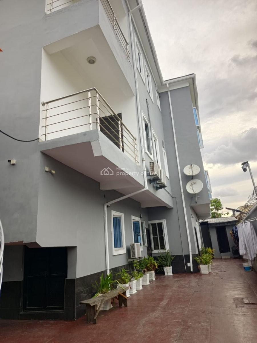 Standard 2 Bedroom Flat, Osapa, Lekki, Lagos, Flat / Apartment for Rent