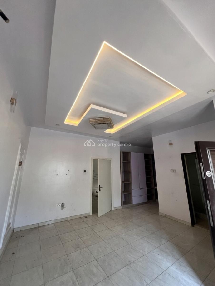 a Standard 3bedroom Duplex, Pepperoni Abraham Adesunya Ajah, Lekki Phase 2, Lekki, Lagos, Flat / Apartment for Rent