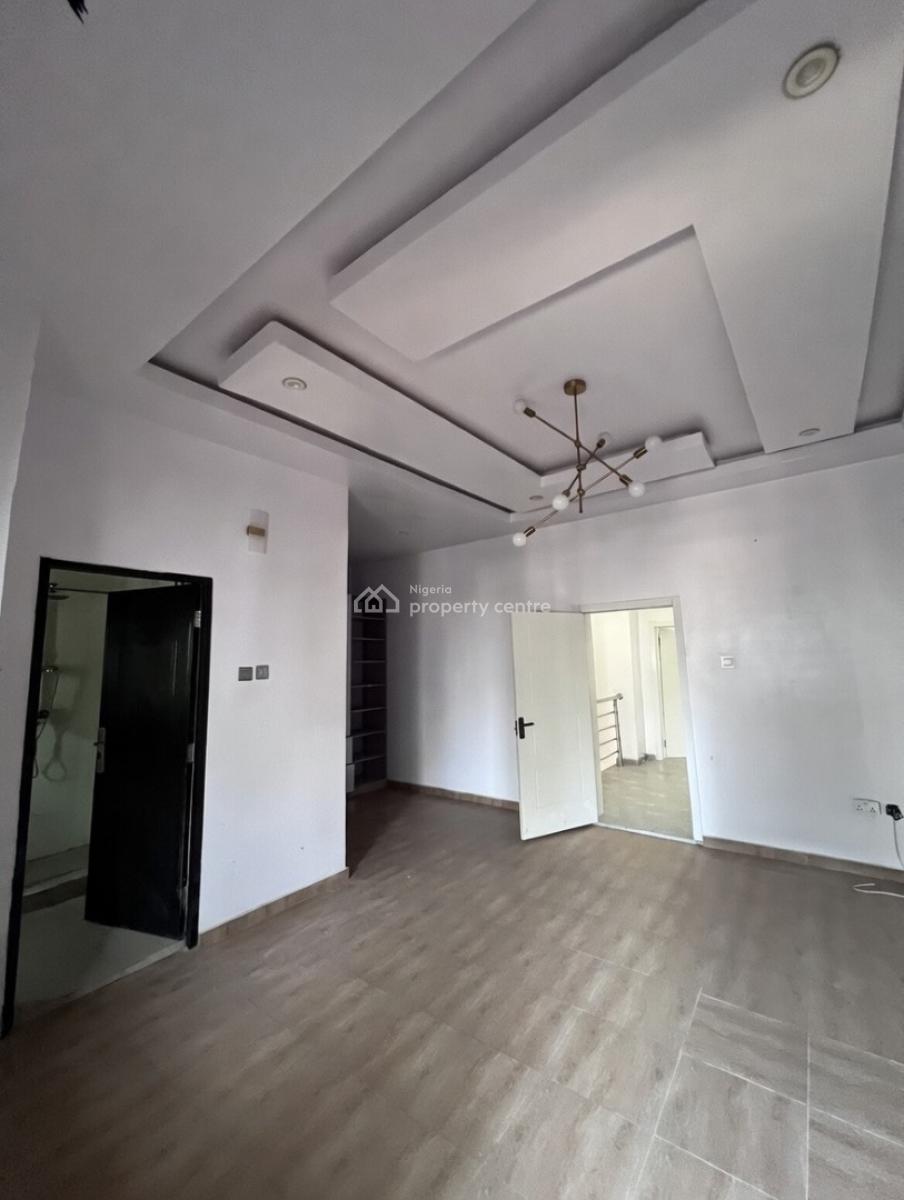 a Standard 3bedroom Duplex, Pepperoni Abraham Adesunya Ajah, Lekki Phase 2, Lekki, Lagos, Flat / Apartment for Rent