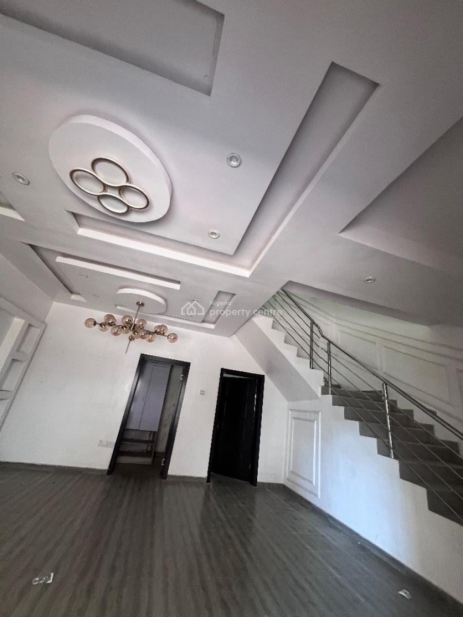 a Standard 3bedroom Duplex, Pepperoni Abraham Adesunya Ajah, Lekki Phase 2, Lekki, Lagos, Flat / Apartment for Rent