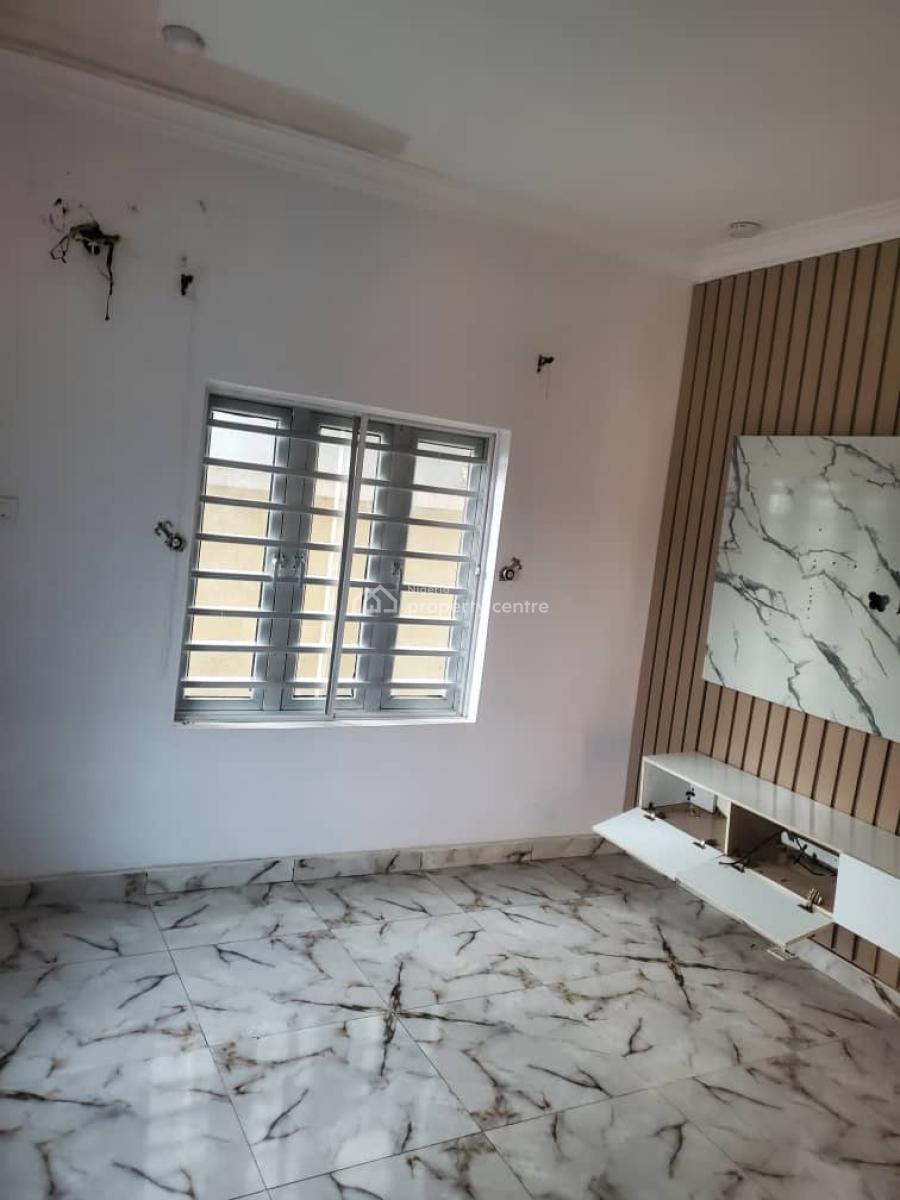 Standard One Bedroom Apartment, Mobile Road Off North West Fuel Station Ilaje, Ajah, Lagos, Flat / Apartment for Rent