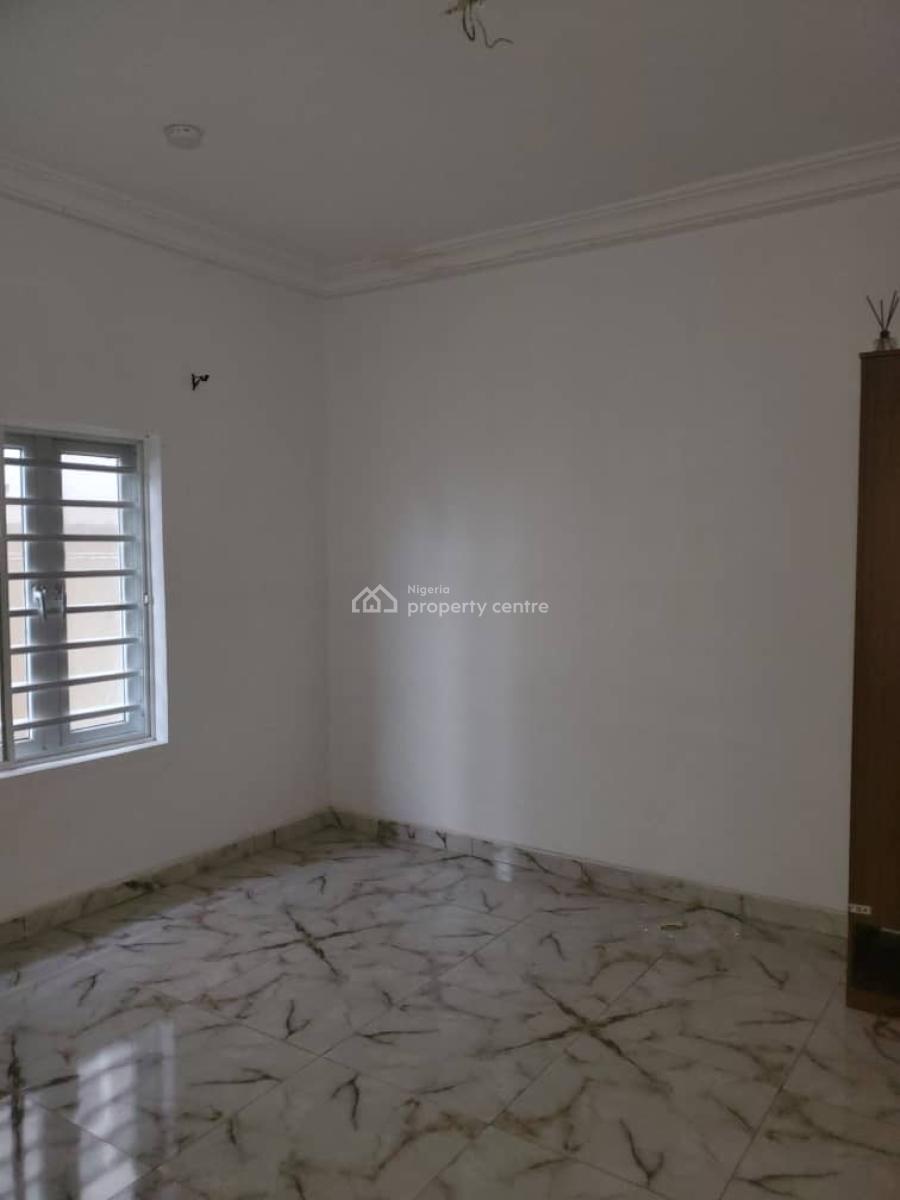 Standard One Bedroom Apartment, Mobile Road Off North West Fuel Station Ilaje, Ajah, Lagos, Flat / Apartment for Rent
