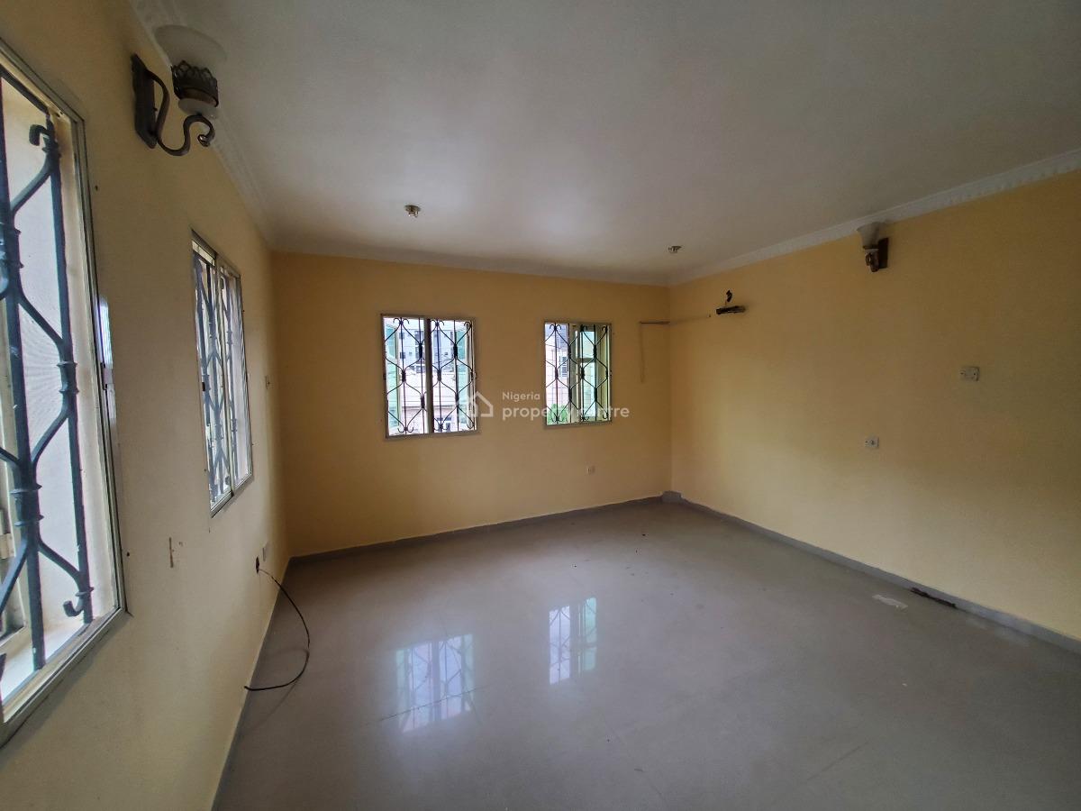 Tastefully Built and Newly Renovated Three Bedrooms Flat at Canaan Est, Canaan Estate Sangotedo Ajah Lagos, Sangotedo, Ajah, Lagos, Flat / Apartment for Rent