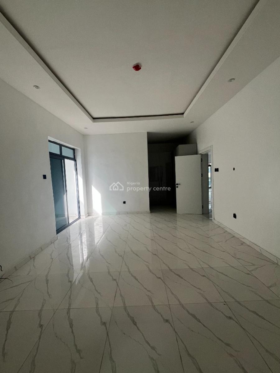 Gallantly 3 Bedrooms Apartment Freedom Way, Lekki Phase 1, Freedom Way, Lekki, Lagos, Block of Flats for Sale