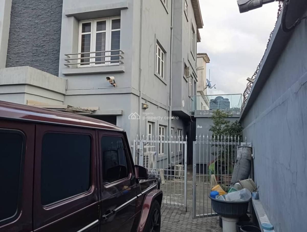 Commercial Or Residential 4bedroom Semi Detached Duplex  with Bq, Off Admiralty Way Lekki Phase 1, Lekki Phase 1, Lekki, Lagos, Semi-detached Duplex for Rent