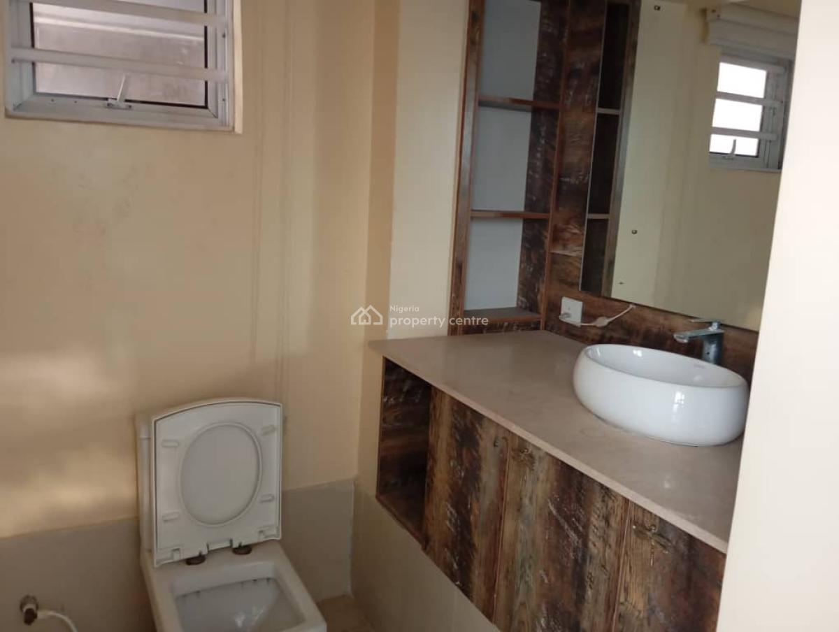 Commercial Or Residential 4bedroom Semi Detached Duplex  with Bq, Off Admiralty Way Lekki Phase 1, Lekki Phase 1, Lekki, Lagos, Semi-detached Duplex for Rent