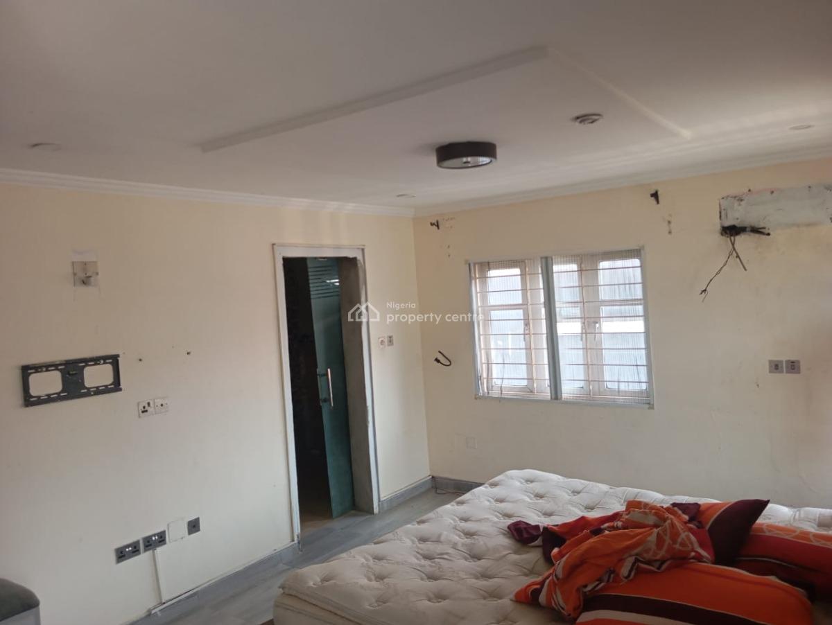 Commercial Or Residential 4bedroom Semi Detached Duplex  with Bq, Off Admiralty Way Lekki Phase 1, Lekki Phase 1, Lekki, Lagos, Semi-detached Duplex for Rent