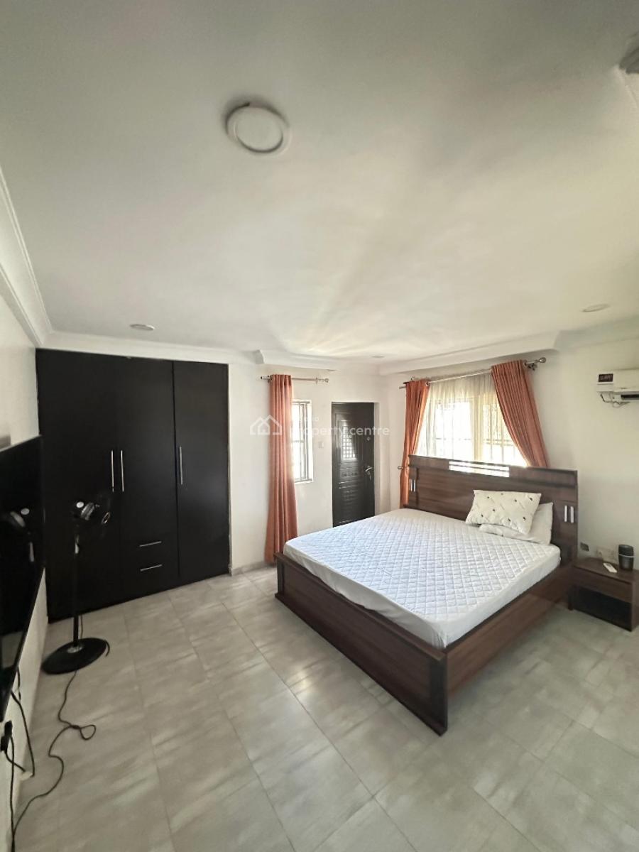 Spacious 4 Bedroom Fully Furnished Semi-detached Duplex, Chevron Drive, Lekki, Lagos, Semi-detached Duplex for Sale