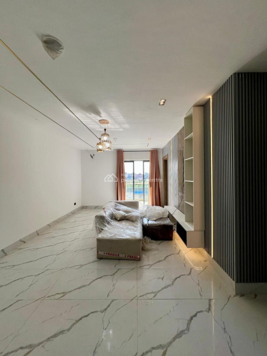 Excellent 2bedroom Apartment with an Elevator Within a Secured Estate, Lekki Phase 1, Lekki, Lagos, Flat / Apartment for Sale
