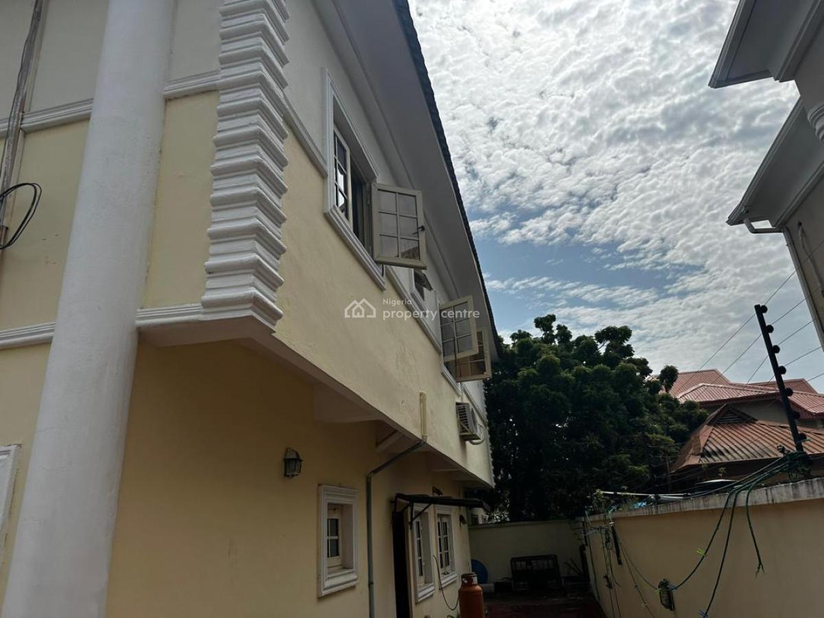 One Penthouse with Toilet and Bathroom, 5 Bedroom, Vgc, Lekki, Lagos, Flat / Apartment for Sale