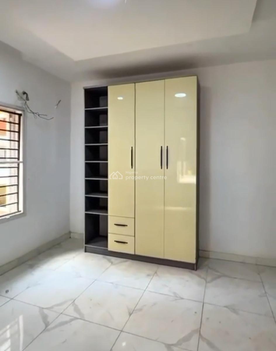 2 Bedroom Flat with a Bq, Elevator, Pool, and Gym in a Luxury Estate., Freedom Way, Lekki Phase 1, Lekki, Lagos, Flat / Apartment for Rent